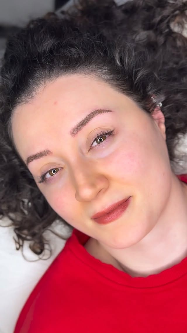 Post 1 by EyebrowArt.🏆BeautyConsultancy on Instagram (video)