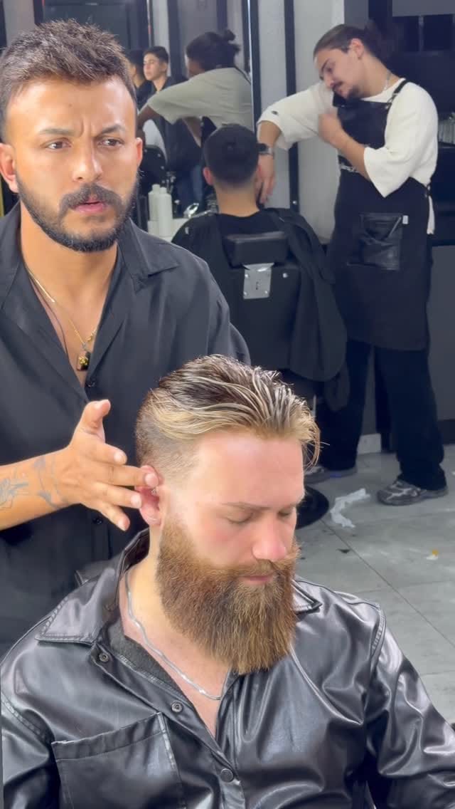 Post 8 by Murat Karakoç on Instagram (video)