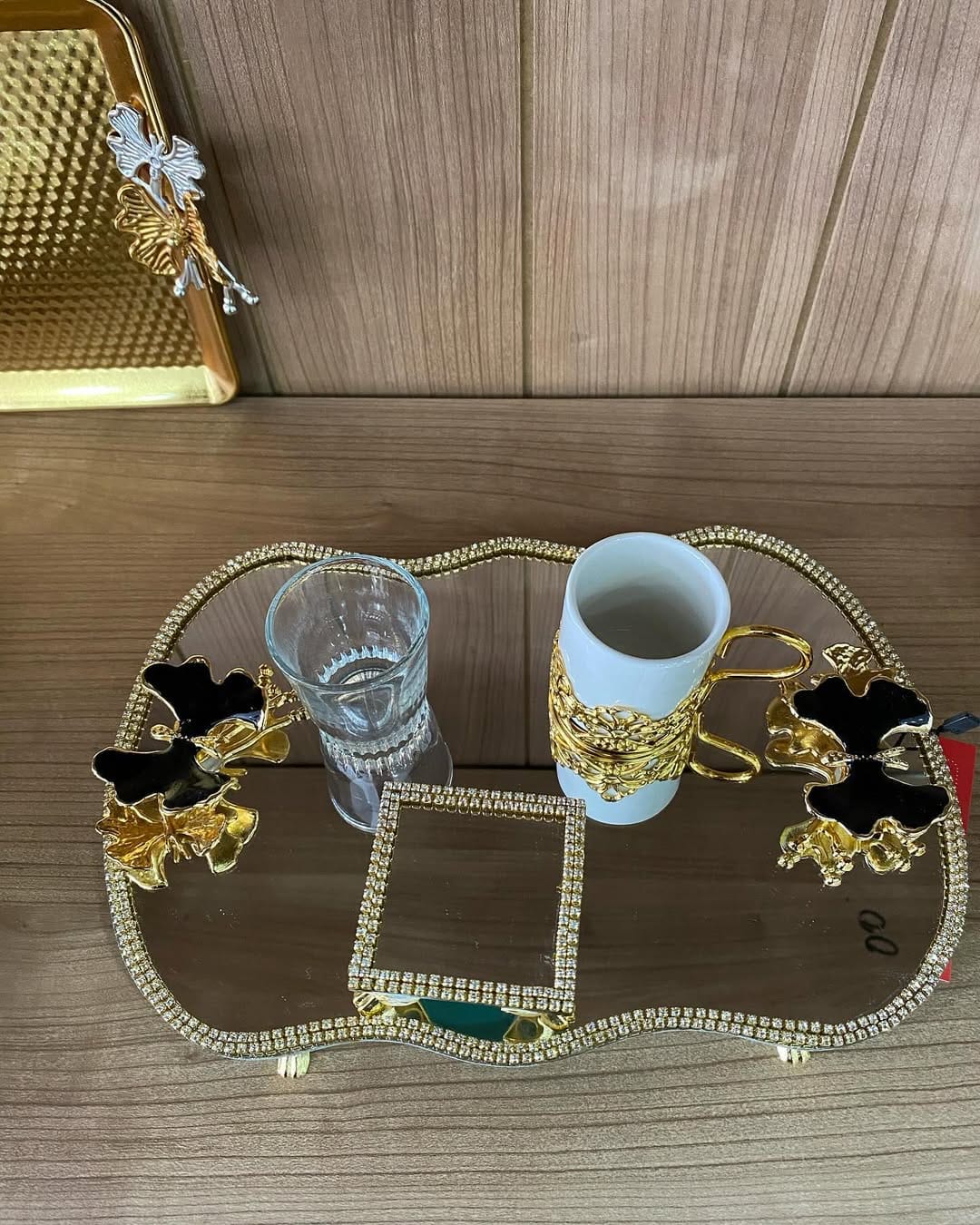 Post 8 by ÖZLEM TUHAFİYE on Instagram (carousel)