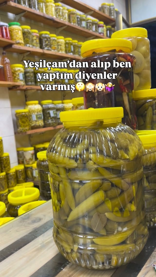 Post 7 by Yeşilçam Çubuk Turşu on Instagram (video)