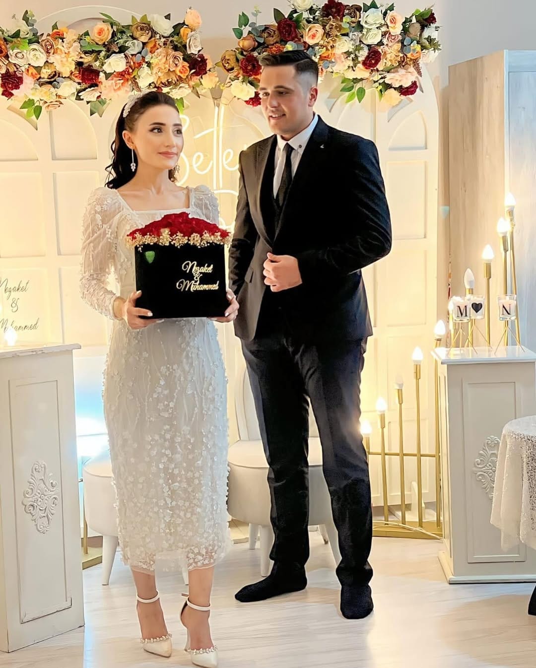 Post 5 by MERCI  (KİRALIK ELBİSE) on Instagram (carousel)