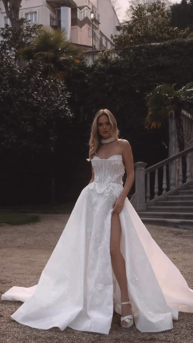 Post 5 by İZ WEDDING HOUSE on Instagram (video)