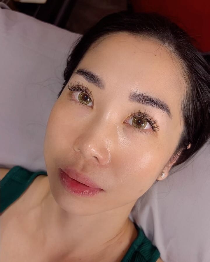 Post 1 by lash • nail • brow on Instagram (carousel)
