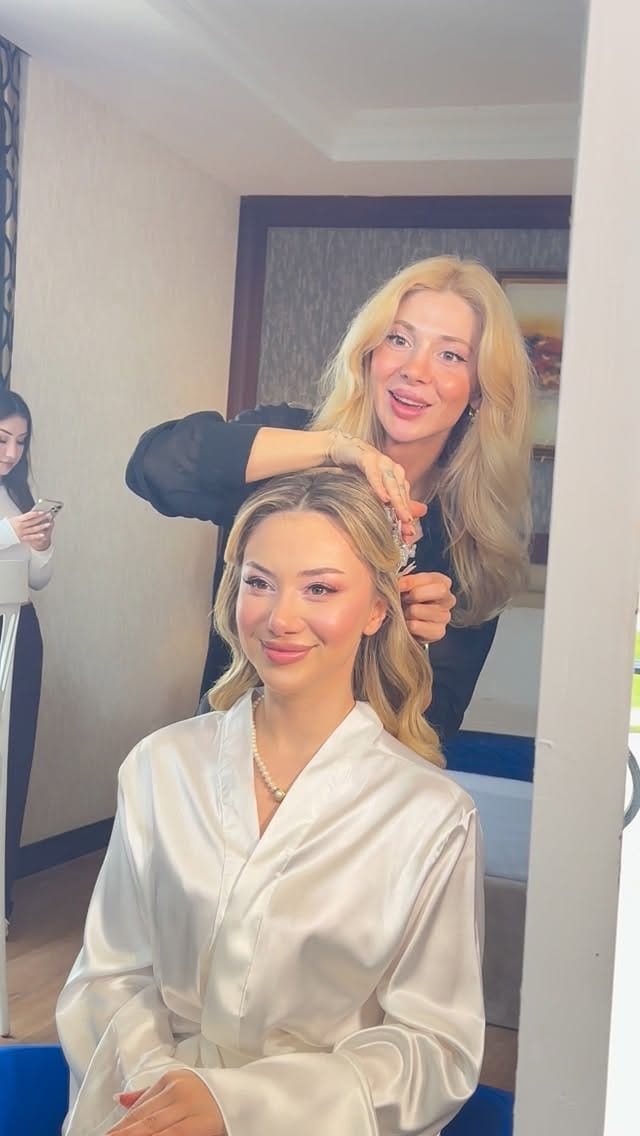 Post 7 by Kübra-Ayşegül-Büşra on Instagram (video)