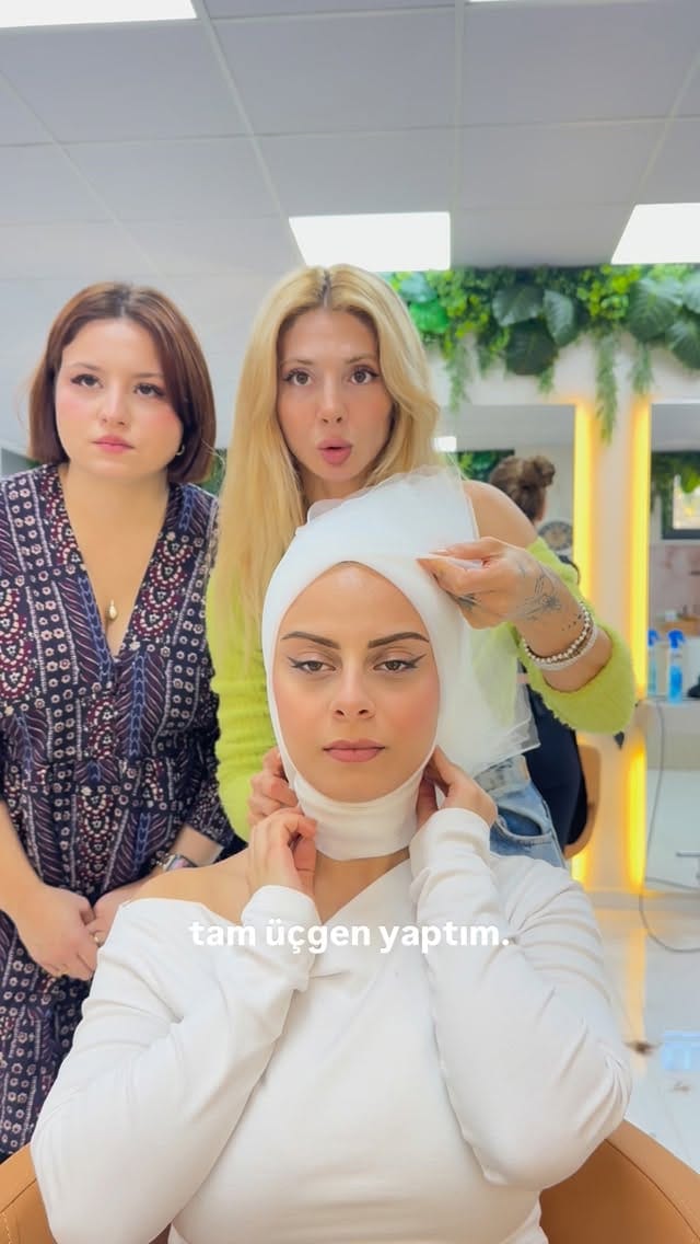 Post 4 by Kübra-Ayşegül-Büşra on Instagram (video)