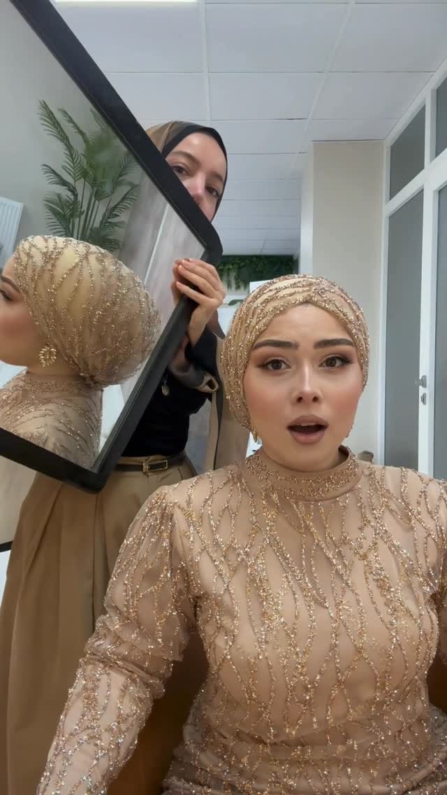 Post 6 by Kübra-Ayşegül-Büşra on Instagram (video)