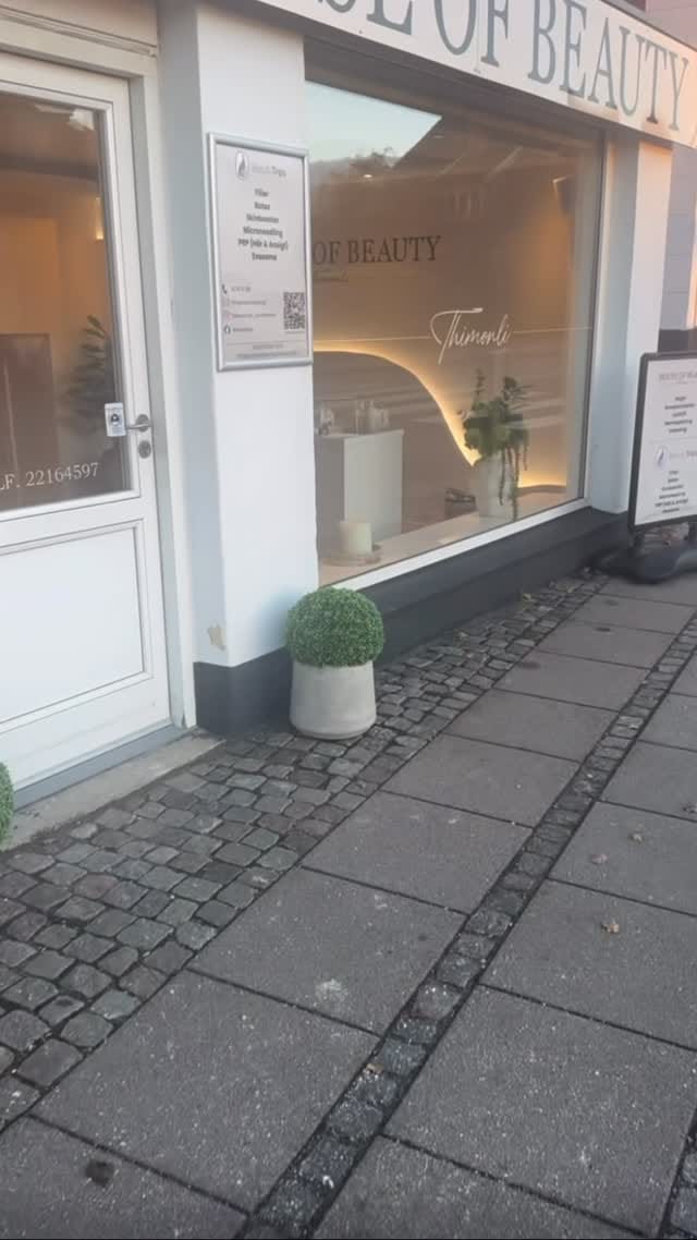 Post 10 by BeautyTrips on Instagram (video)