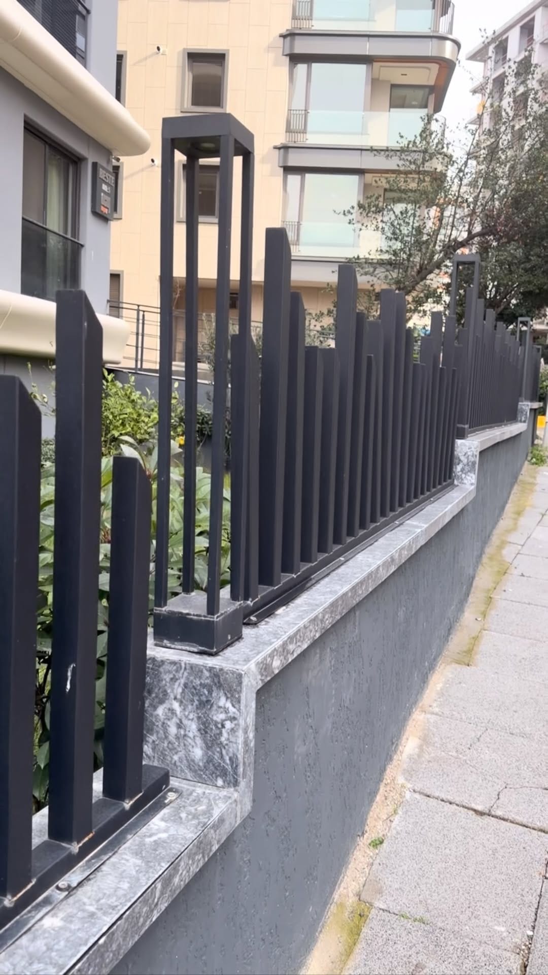 Post 1 by Ｂｉｌｌｕｒ Ａｙｄıｎｌａｔｍａ(selin derman) on Instagram (video)
