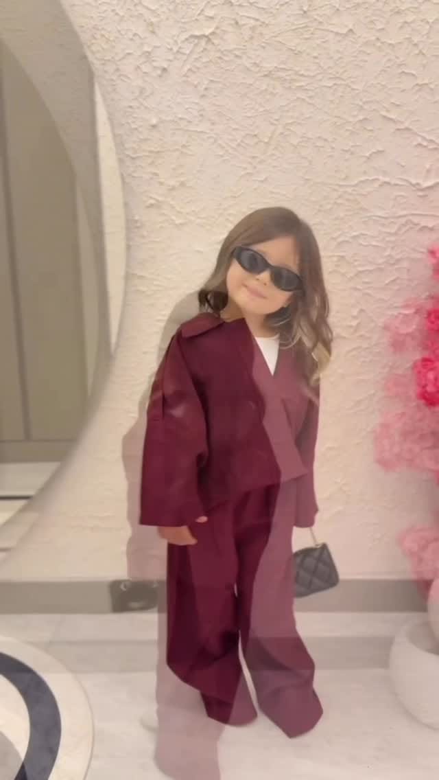 Post 1 by DUAKİDS STORE on Instagram (video)