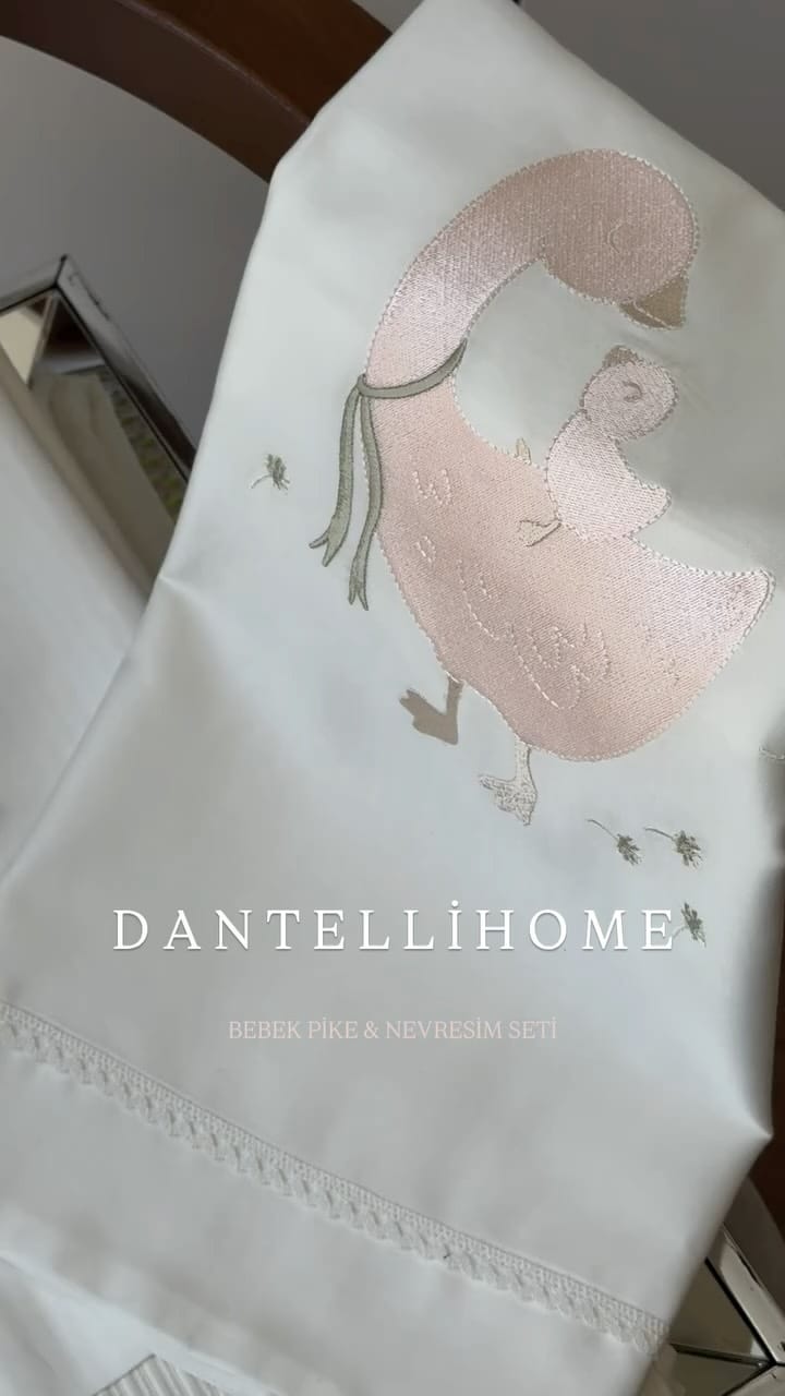 Post 5 by Dantelli Home on Instagram (video)