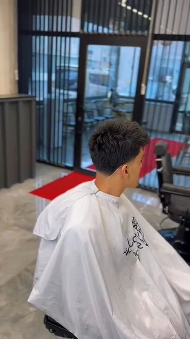 Post 3 by İmaj hair saloon (Abdurrahman Öztürk) on Instagram (video)