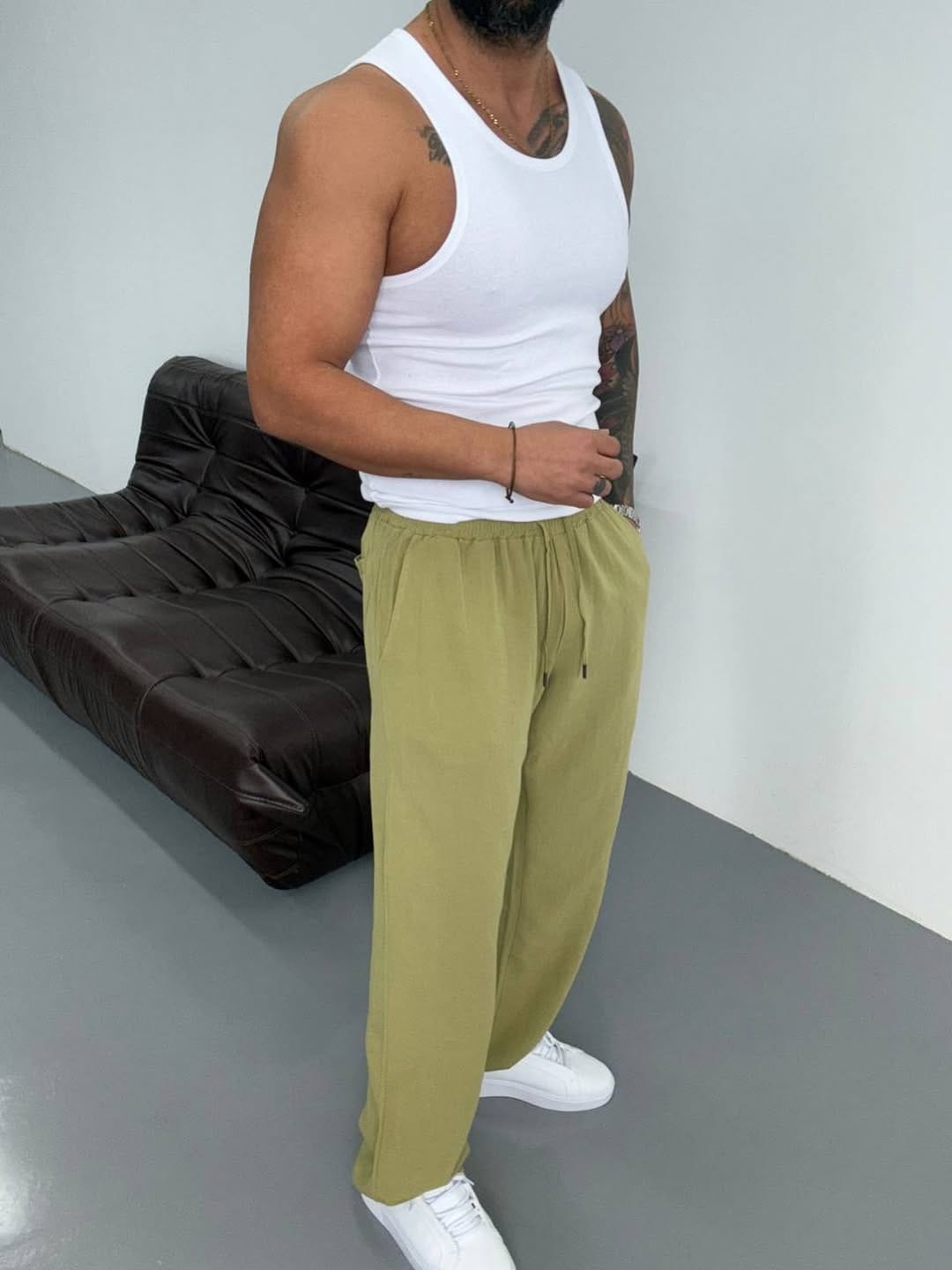 Post 2 by 733wear on Instagram (image)