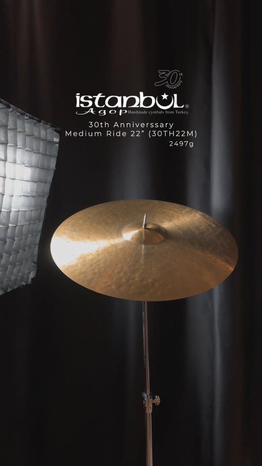 Post 5 by Istanbul Agop Brasil on Instagram (video)