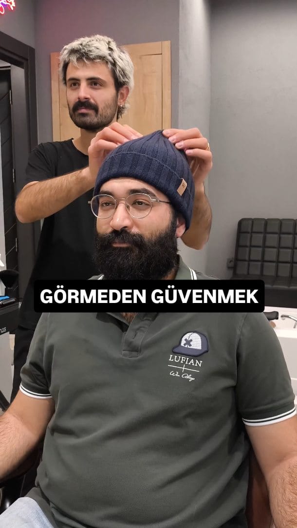 Post 1 by Le Demon Bay-Bayan Kuaför on Instagram (video)