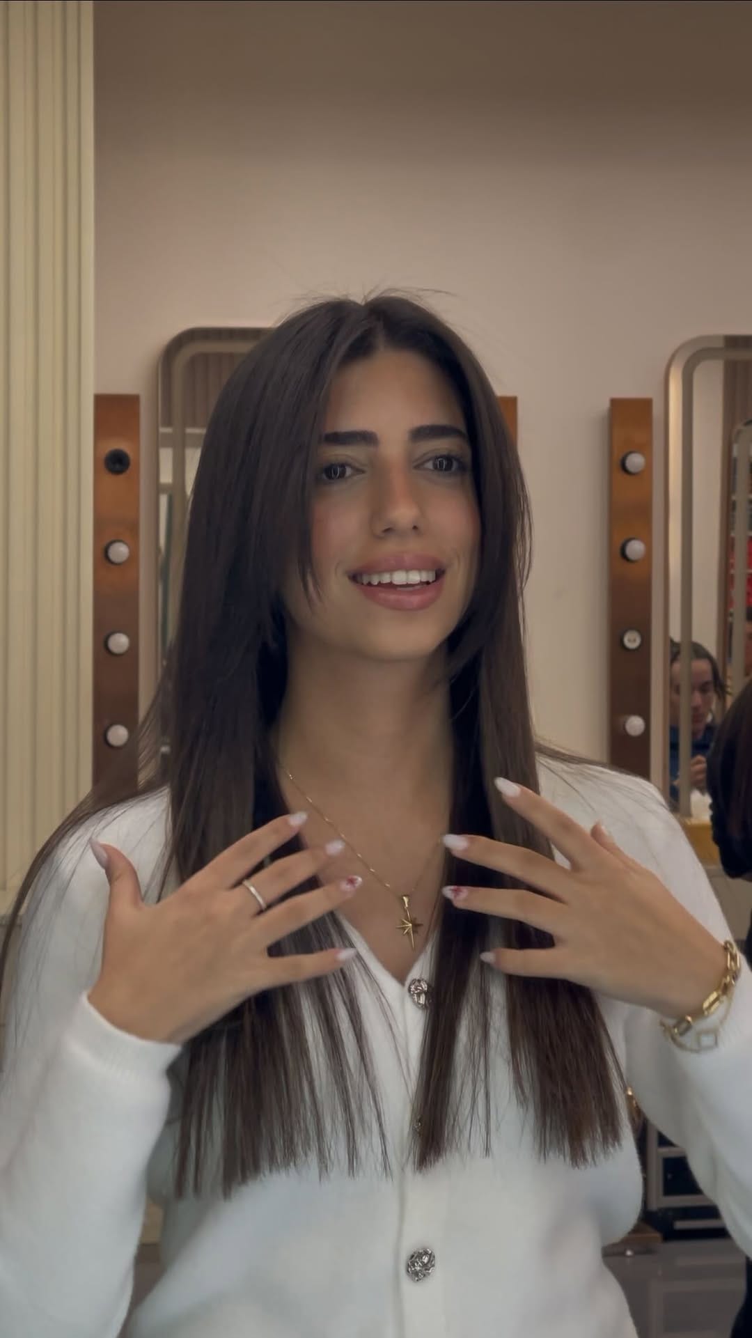 Post 9 by Kadir Alkan Bay Bayan Kuaför Kocaeli | Anatomik Saç Kesimi on Instagram (video)