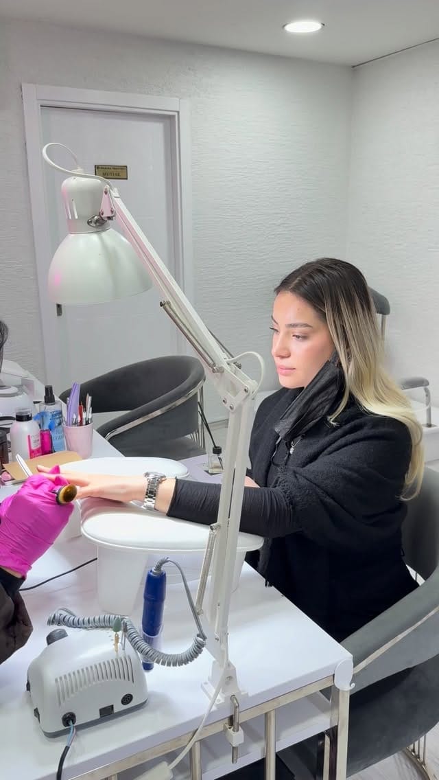 Post 7 by Kuaför & Güzellik Salonu on Instagram (video)