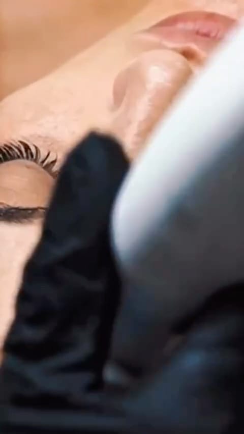 Post 8 by VİÂDERM BEAUTY on Instagram (video)