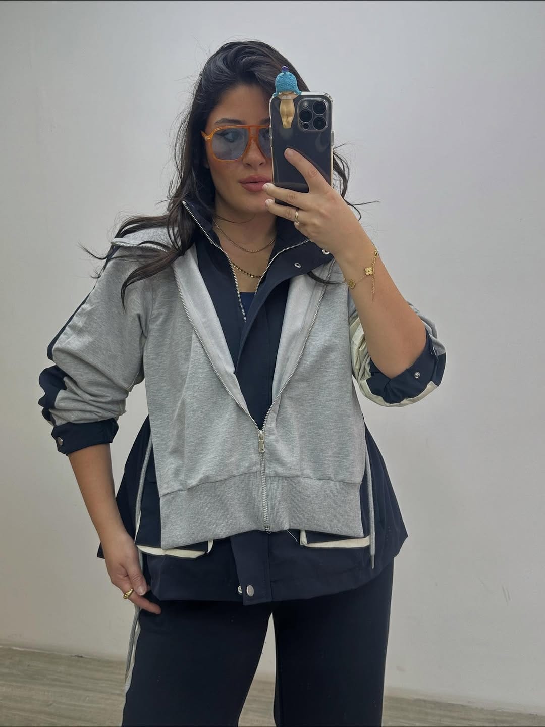 Post 5 by Femmes Butik on Instagram (carousel)