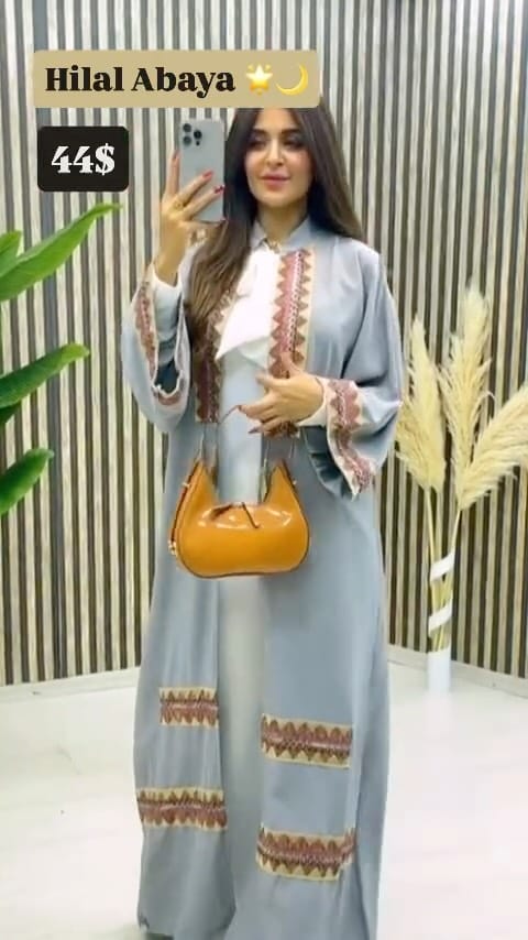 Post 4 by HUDA & SHERINE on Instagram (video)