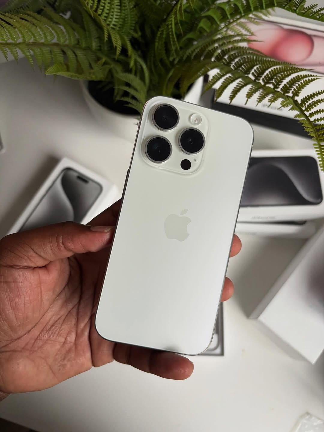 Post 10 by WE BUY SMART PHONES on Instagram (carousel)