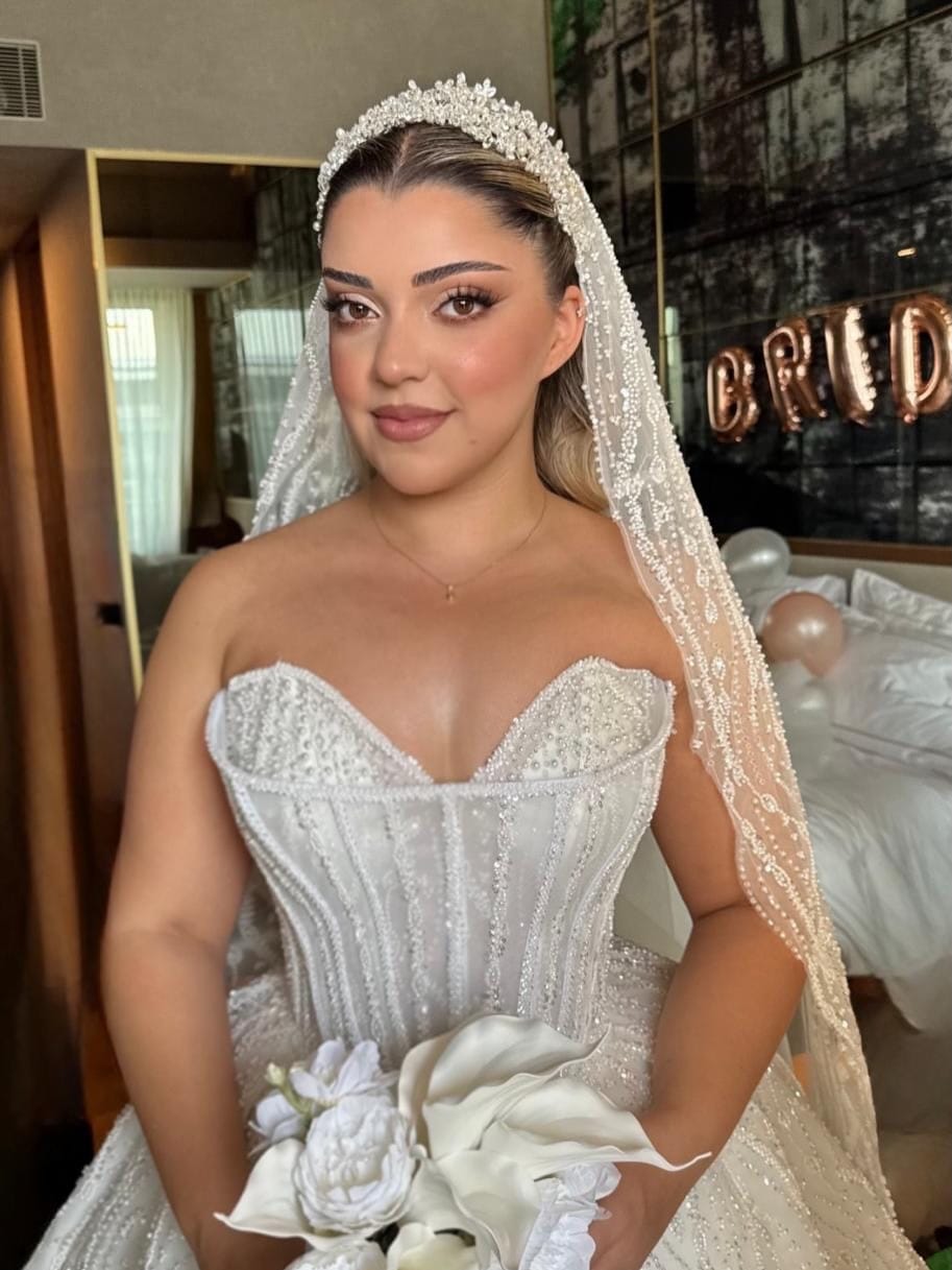 Post 5 by 𝗥𝗶𝗰𝗰𝗵𝗲𝘇𝘇𝗮 𝗕𝗿𝗶𝗱𝗮𝗹® on Instagram (carousel)
