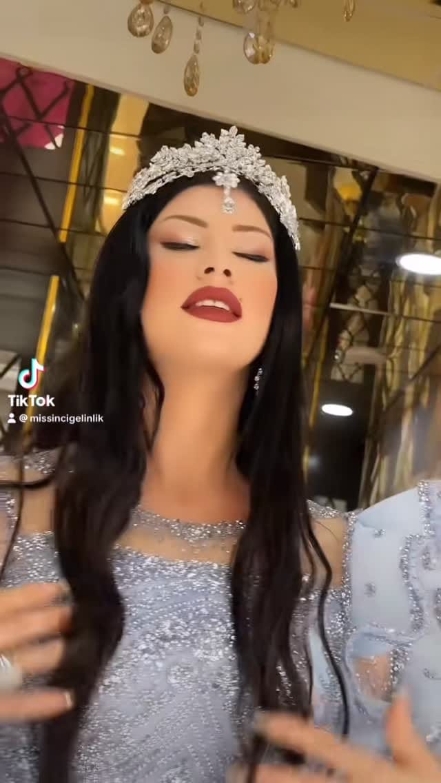 Post 9 by @missincigelinlik on Instagram (video)