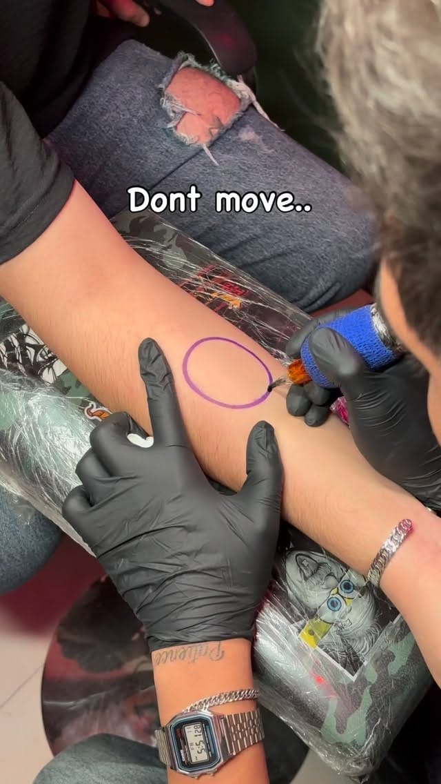 Post 1 by Tattoo artist| تتو آرتیست on Instagram (video)