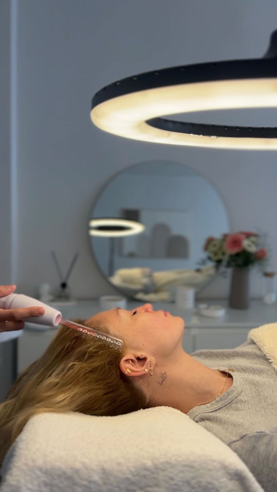 Post 9 by Aya Beauty on Instagram (video)
