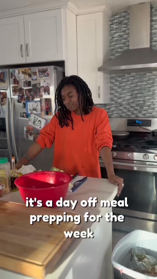 Post 1 by Nia Love on Instagram (video)