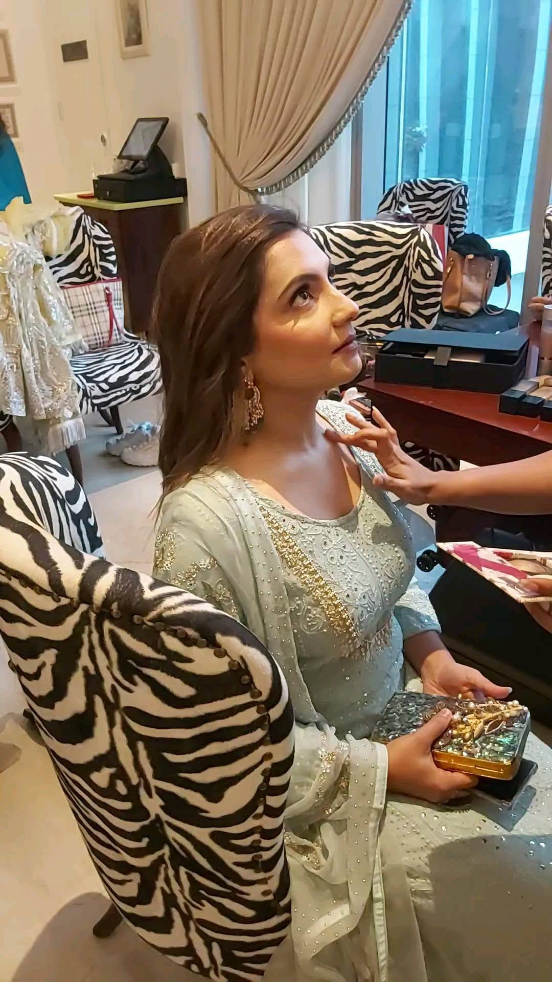 Post 10 by Makeup Team - Studio Alisha Ahuja on Instagram (video)