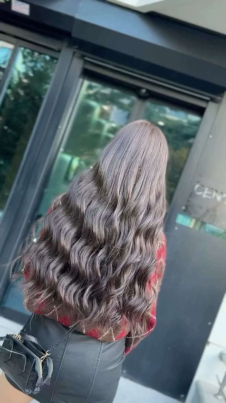 Post 8 by Ankara Saç Kaynak Hair Extensions on Instagram (video)