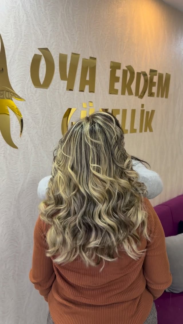 Post 2 by Oya Erdem on Instagram (video)