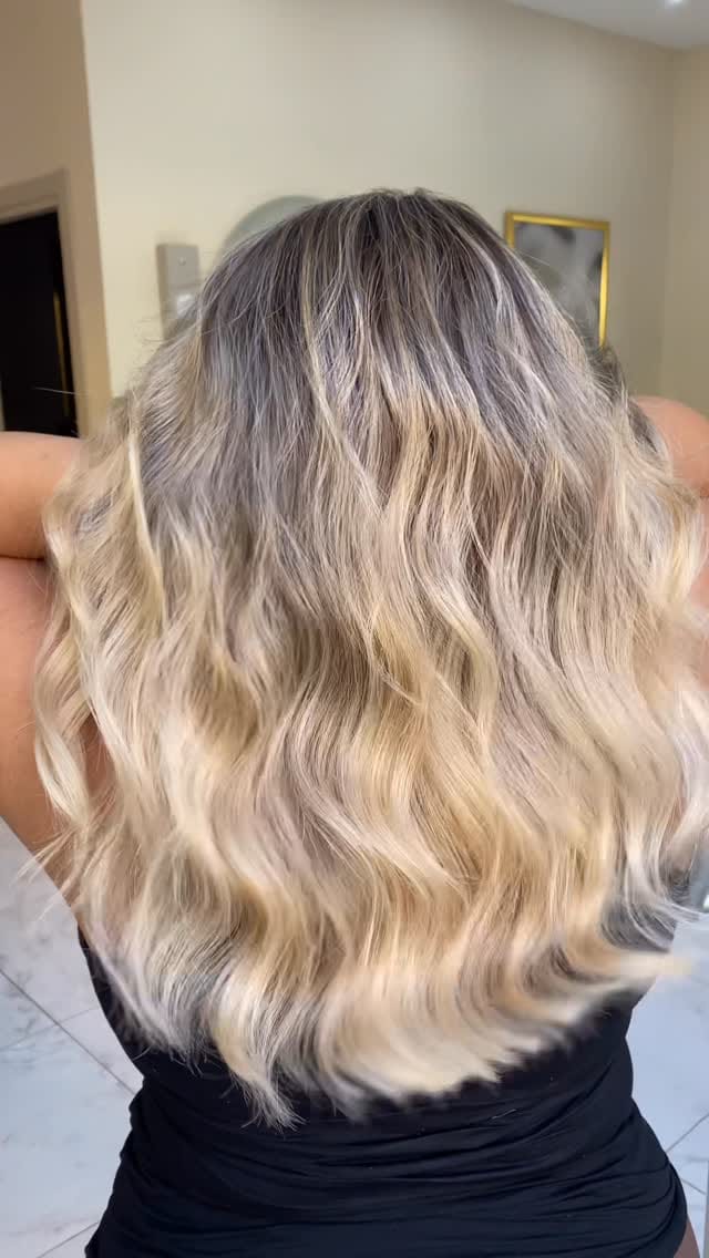 Post 6 by Hande Şen Bayram on Instagram (video)