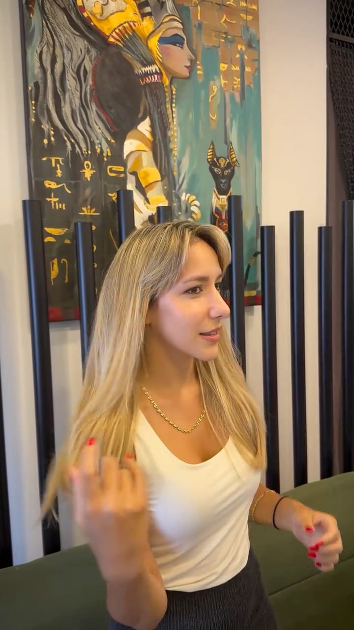 Post 5 by Differenthairmetrocity on Instagram (video)