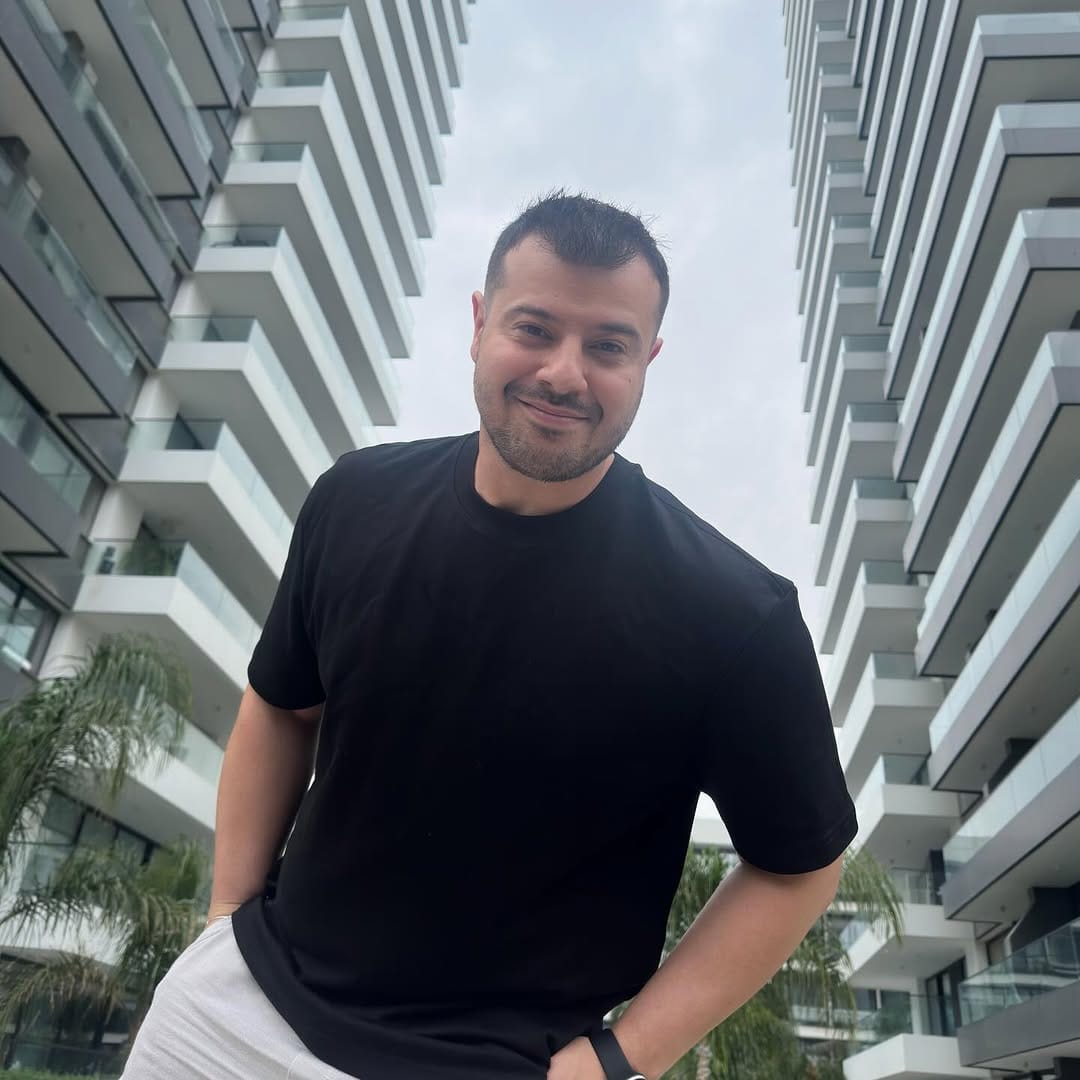 Post 4 by Dr. Mert Ortaç on Instagram (image)