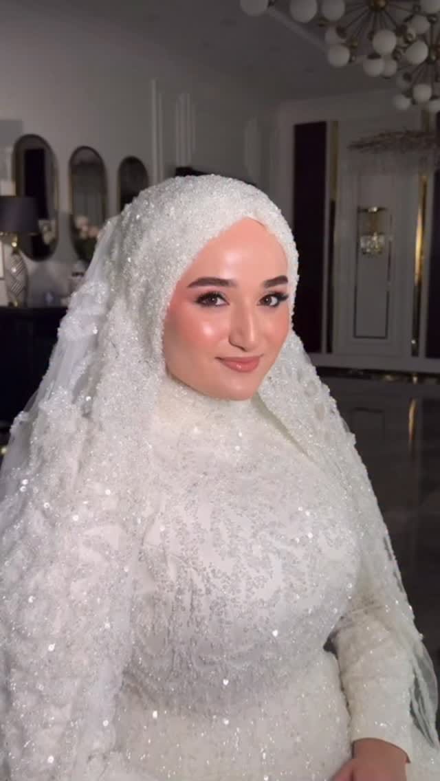 Post 5 by Yıldırım Moda Evi on Instagram (video)