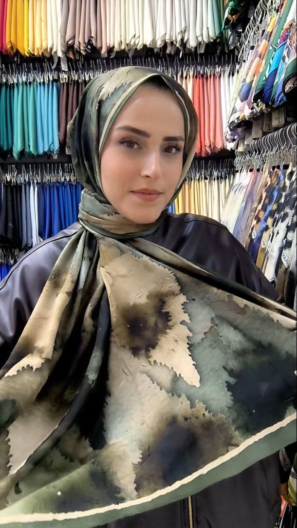 Post 6 by Butto Scarf - Eşarp & Şal on Instagram (video)
