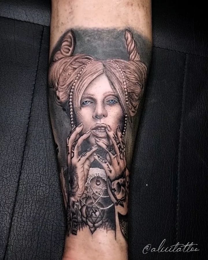 Post 10 by 💎 Ali Tattoo 💎 on Instagram (video)