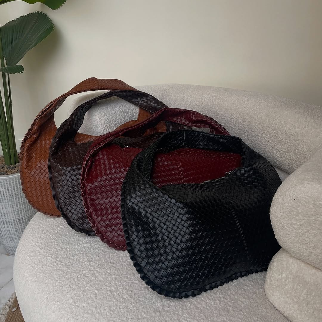 Post 9 by Rahaf Bags on Instagram (carousel)