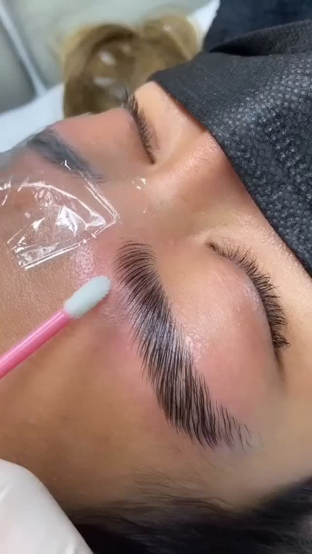 Post 4 by Nail Art By Yadigar on Instagram (video)
