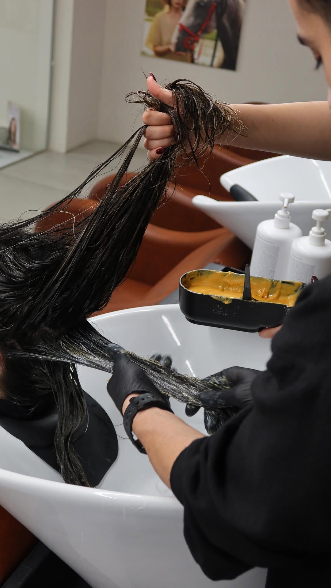Post 4 by KEUNE HAIR BEAUTY STUDIO İSTANBUL on Instagram (video)