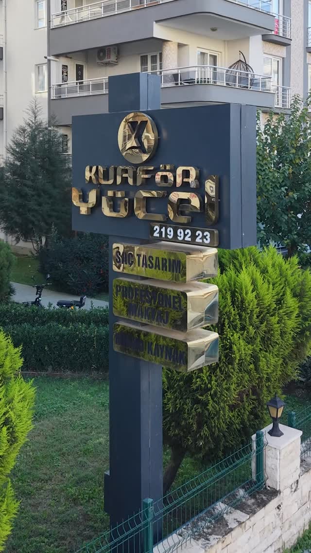 Post 2 by Kuaför Yücel on Instagram (video)