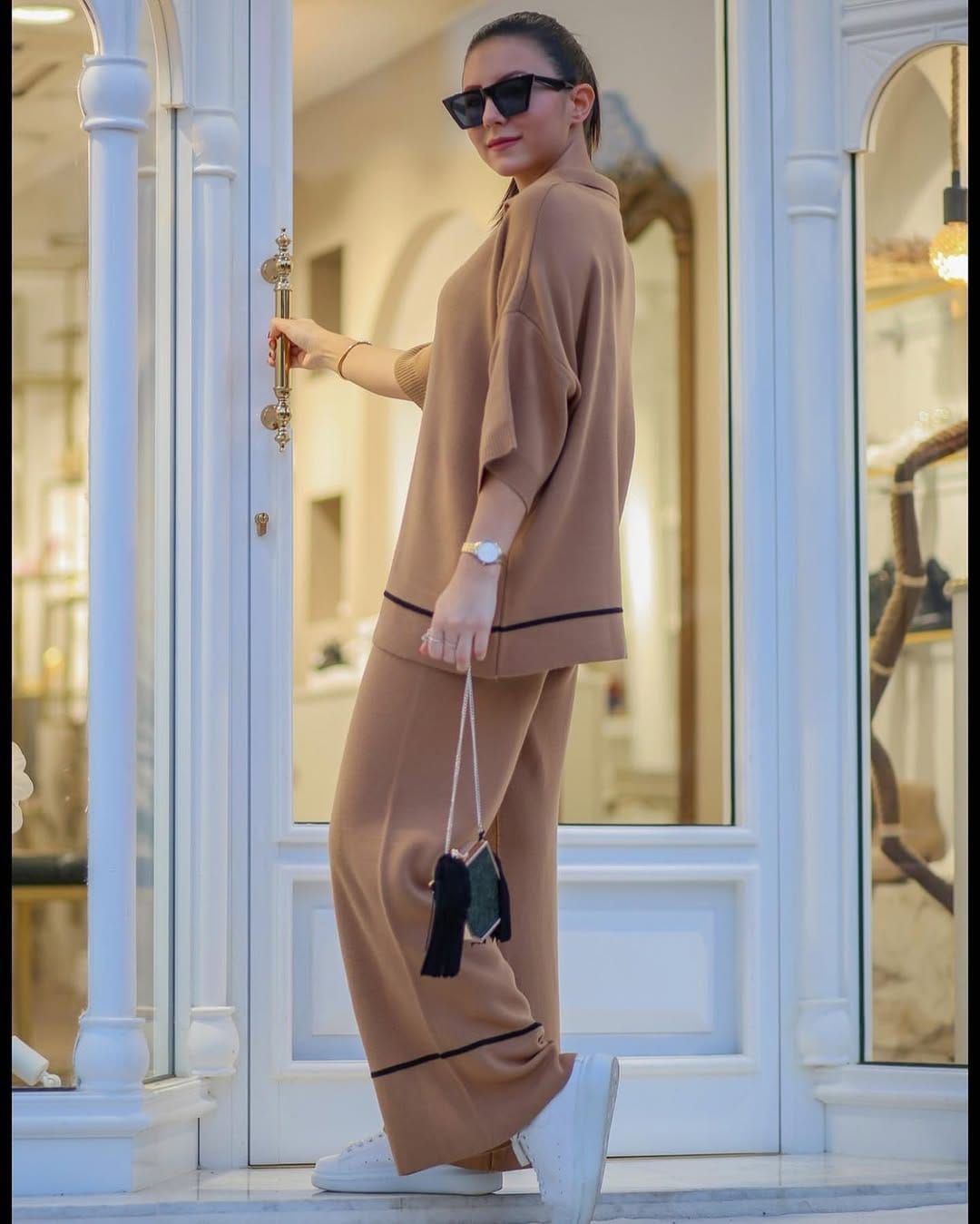 Post 9 by Asya Boutique on Instagram (image)