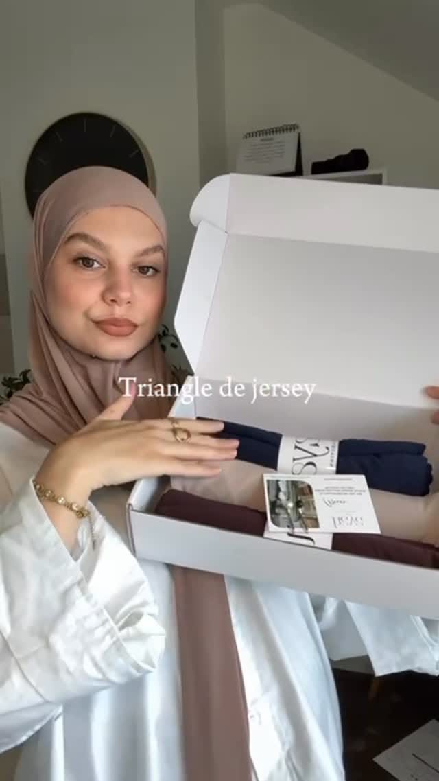 Post 7 by Haya Collection on Instagram (video)