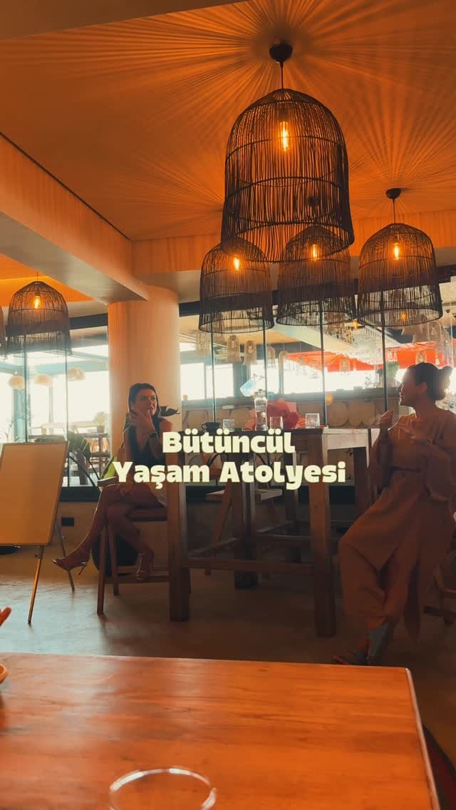 Post 5 by Gülşah Beştav official on Instagram (video)