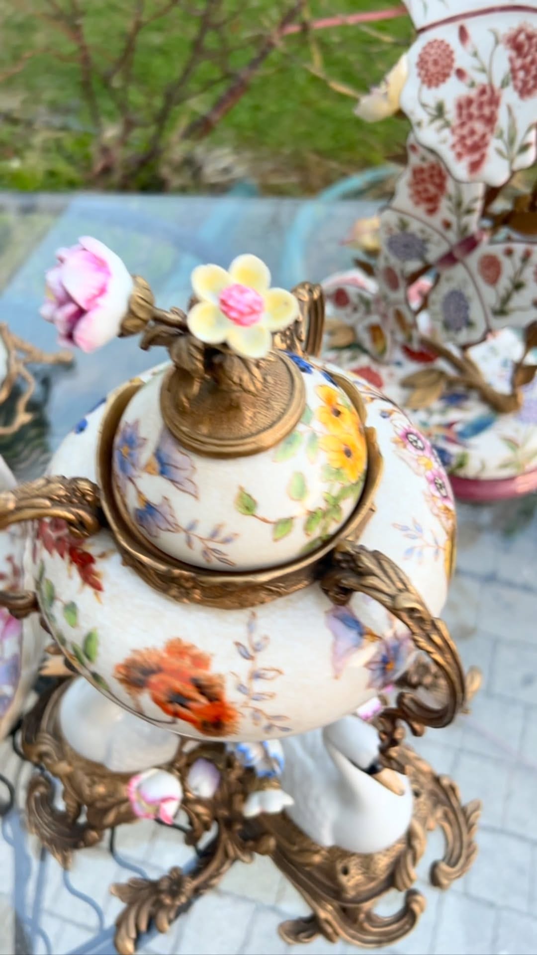 Post 7 by Rose Home Art on Instagram (video)