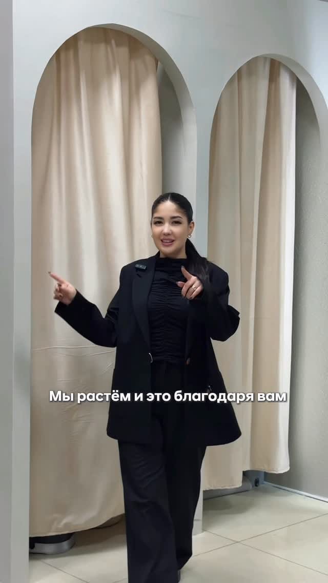 Post 10 by ЖЕНСКАЯ ОДЕЖДА | СЕМЕЙ on Instagram (video)