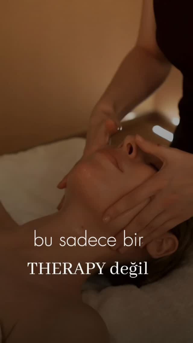 Post 4 by Didem on Instagram (video)