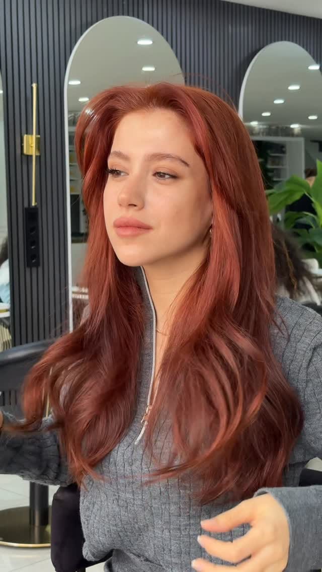 Post 6 by İsmail Gündeşli Hair Studio on Instagram (video)