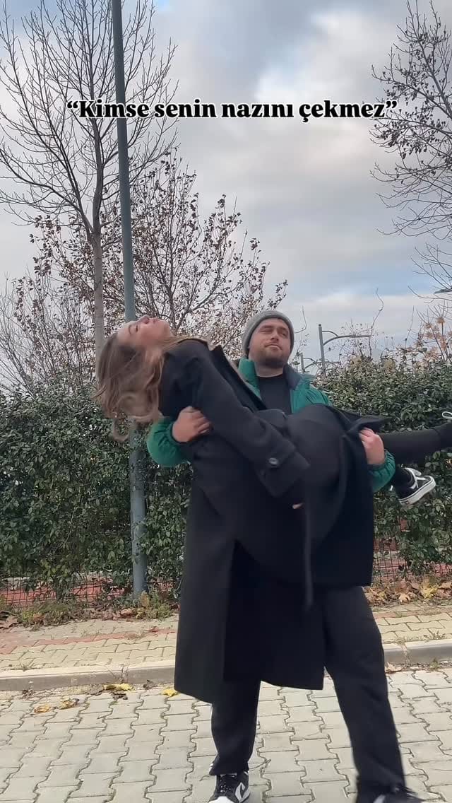 Post 6 by Esin Yılmaz on Instagram (video)